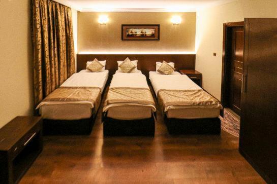 Bl Hotel'S เอร์เบล ภายนอก รูปภาพ