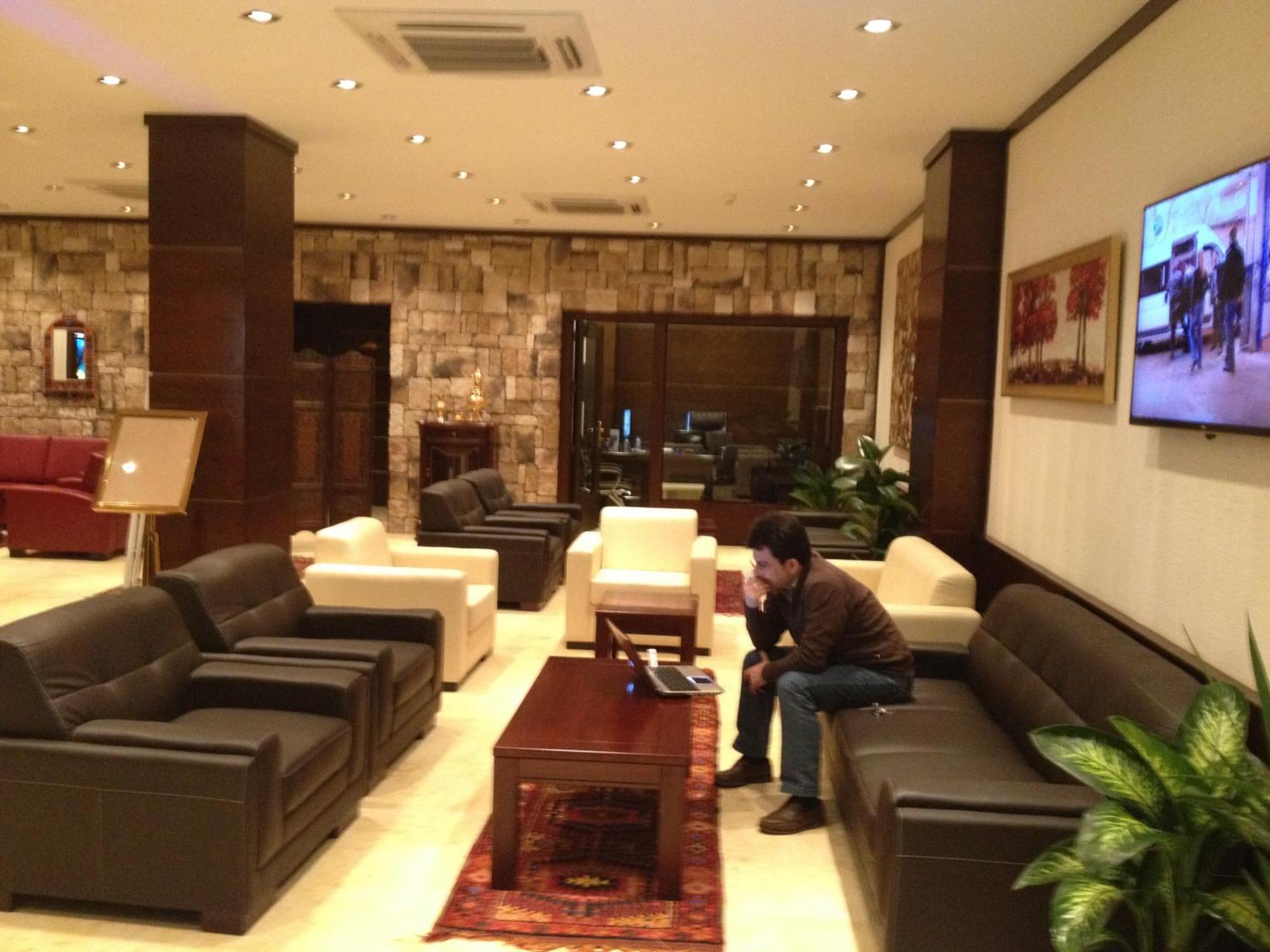 Bl Hotel'S เอร์เบล ภายนอก รูปภาพ