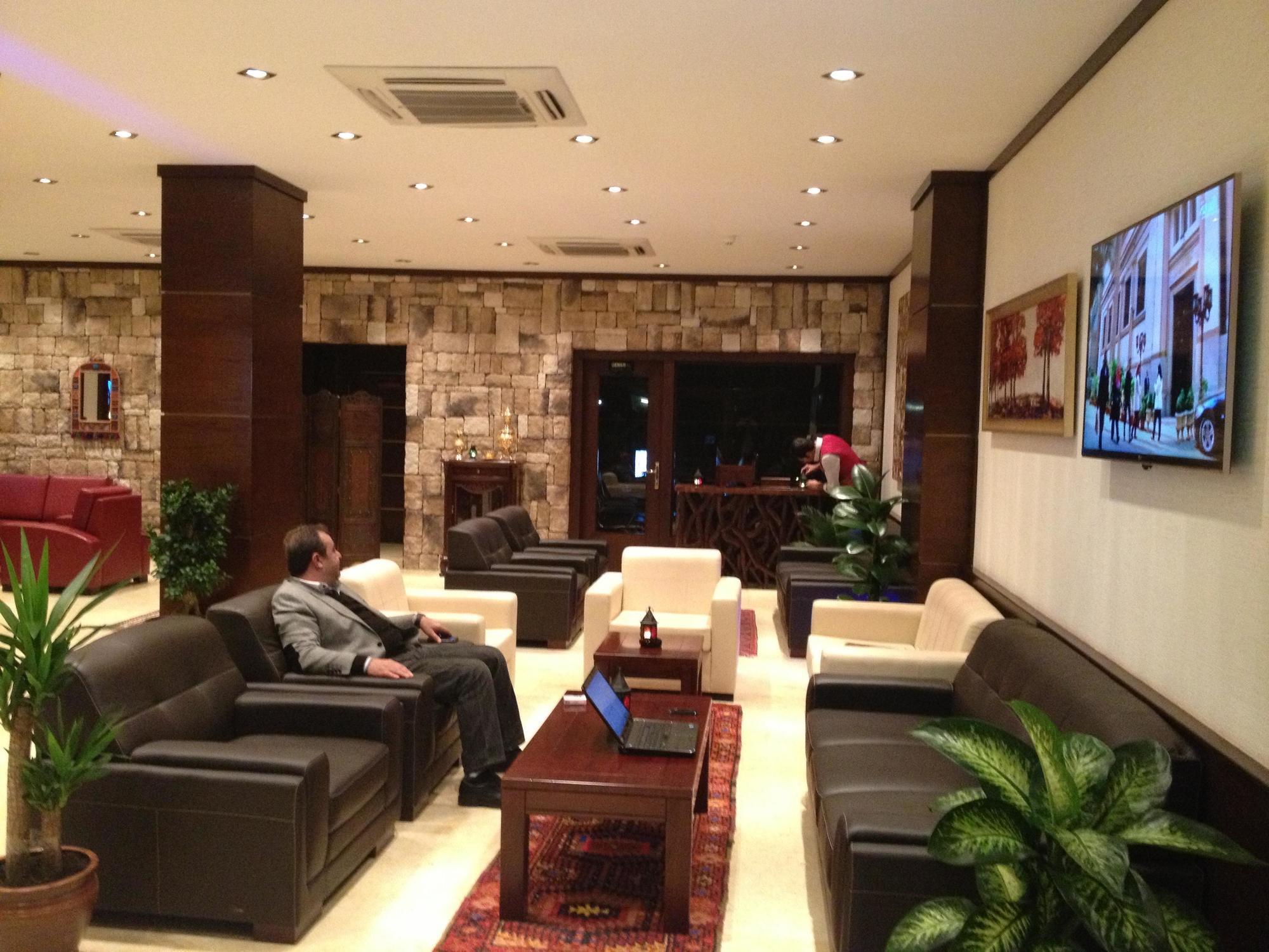 Bl Hotel'S เอร์เบล ภายนอก รูปภาพ