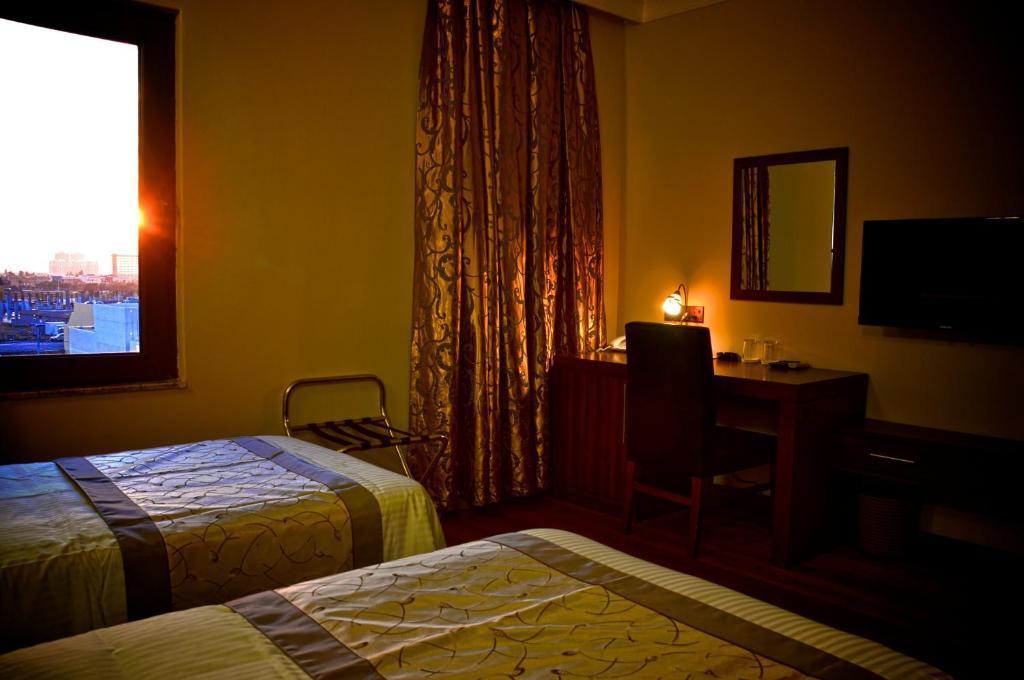 Bl Hotel'S เอร์เบล ห้อง รูปภาพ